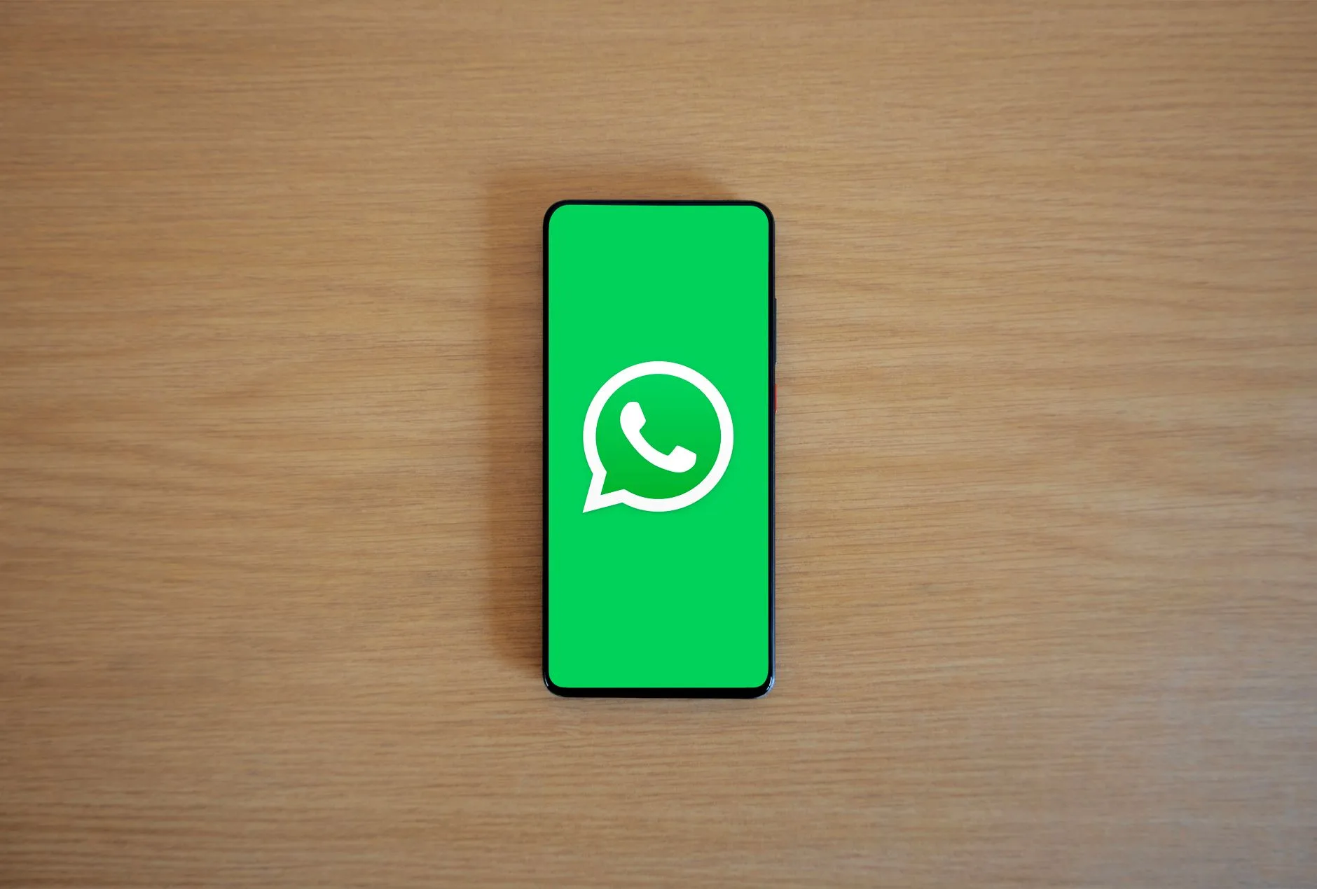 Estratégias de captação de leads pelo whatsapp — Foto profissional grátis de aparelho, aplicação, aplicativo